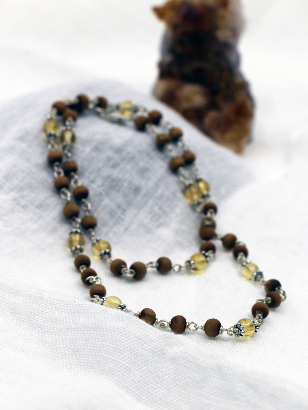 Tulsi Mala mit Edelsteinen und Silber